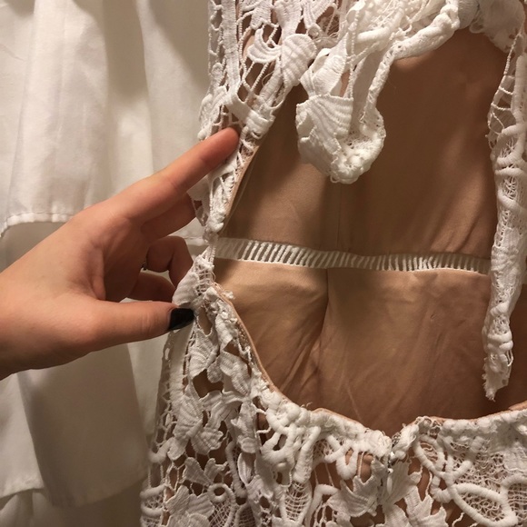 LACE DRESS - Picture 7 of 8